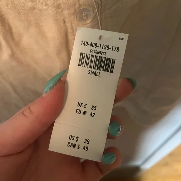 Abercrombie & Fitch Beige Button Top - Picture 3 of 5